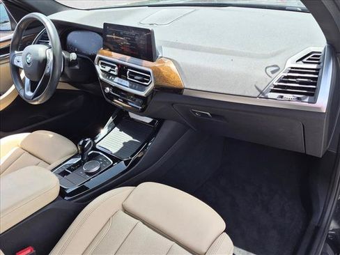 Used 2024 BMW X3 sDrive30i w/ Convenience Package RWD image 21