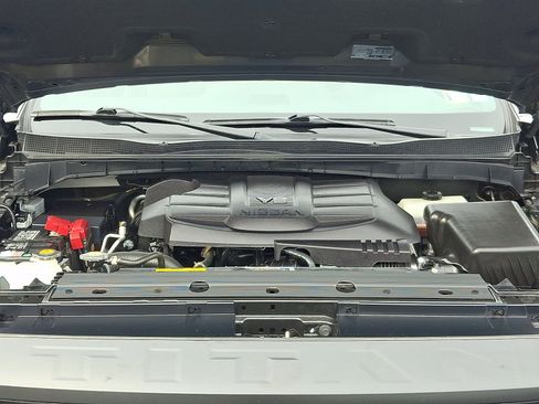 Certified 2024 Nissan Titan PRO-4X w/ Pro-4x Convenience Package AWD/4WD image 34