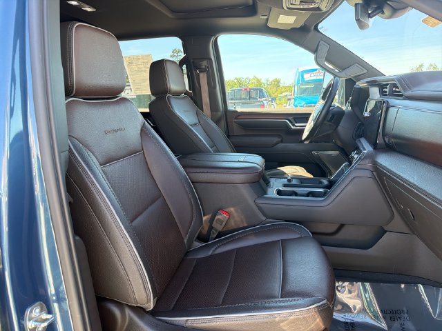Used 2024 GMC Sierra 2500 Denali AWD/4WD image 35