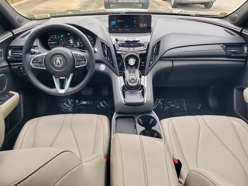 Used 2025 Acura RDX Base image 10
