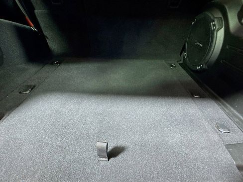 Used 2018 Jeep Wrangler Unlimited Rubicon image 25