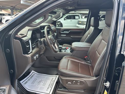 Certified 2026 GMC Sierra 1500 Denali w/ Denali Reserve Package AWD/4WD image 13