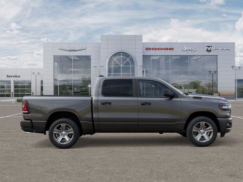 New 2026 RAM 1500 Express image 21