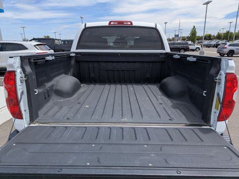 Used 2019 Toyota Tundra SR5 AWD/4WD image 34