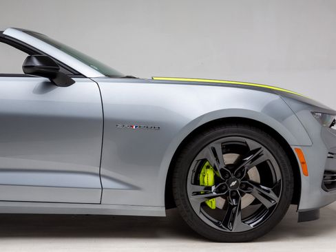 Used 2023 Chevrolet Camaro SS image 34