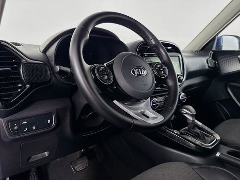 Used 2020 Kia Soul EX image 22