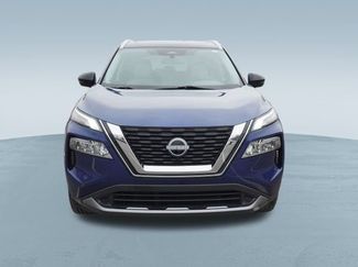 Used 2023 Nissan Rogue SL video 2