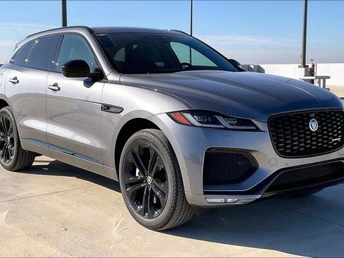 New 2025 Jaguar F-PACE R-Dynamic S image 2