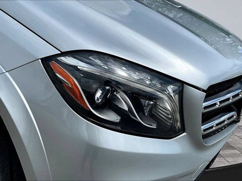 Used 2018 Mercedes-Benz GLS 550 4MATIC w/ Driver Assistance Package image 27