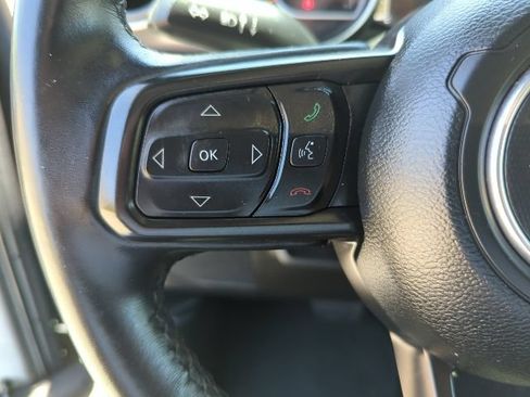 Used 2021 Jeep Gladiator Sport AWD/4WD image 12