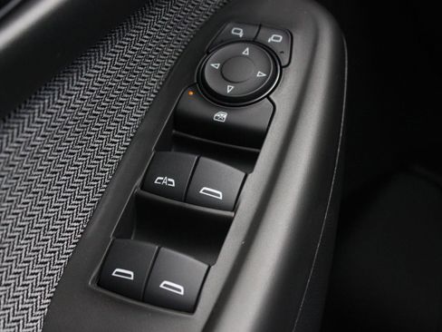 New 2026 Chevrolet TrailBlazer LT w/ Driver Confidence Package FWD image 19