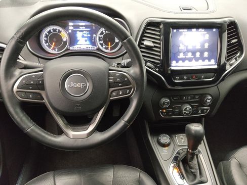Used 2019 Jeep Cherokee Limited w/ Technology Group AWD/4WD image 22