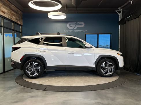 Used 2022 Hyundai Tucson SEL w/ Convenience Package AWD/4WD image 2