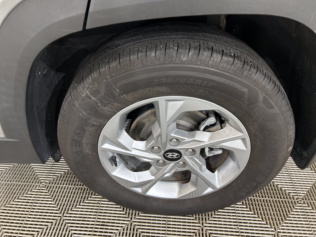 Used 2023 Hyundai Tucson SEL FWD image 10