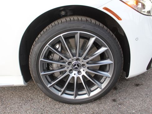 New 2025 Mercedes-Benz S 580 4MATIC Sedan image 11