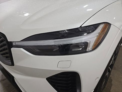 New 2026 Volvo XC60 T8 Plus w/ Protection Package Premier image 22