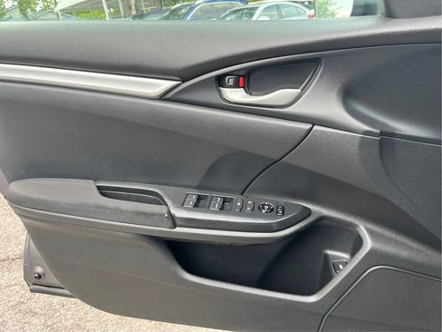 Used 2018 Honda Civic LX image 19