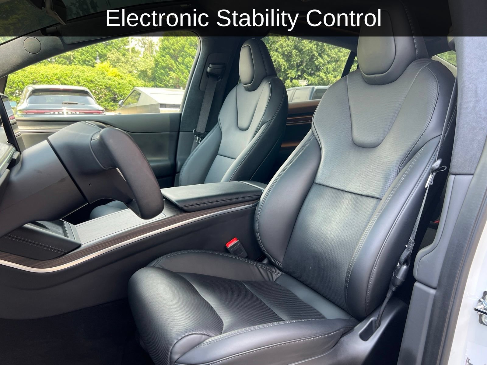 Used 2023 Tesla Model X AWD/4WD image 10