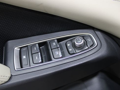 New 2026 Subaru Ascent Limited AWD/4WD image 7