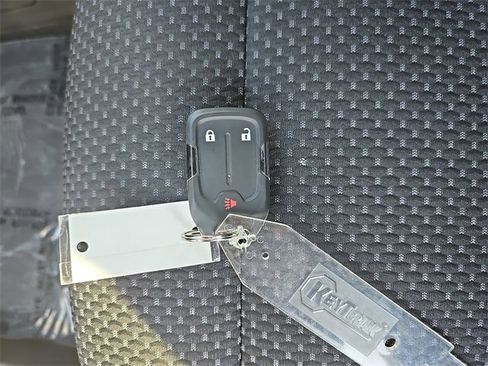 Certified 2023 GMC Acadia SLE image 33