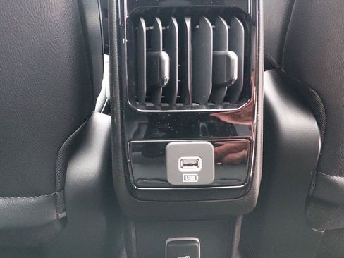 New 2026 Jeep Compass Limited AWD/4WD image 16
