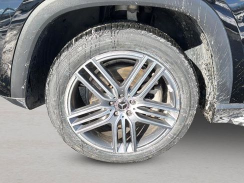 Used 2020 Mercedes-Benz GLS 450 4MATIC image 16