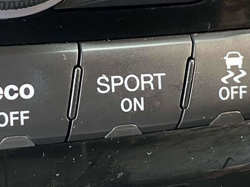 Used 2020 Jeep Grand Cherokee Altitude image 34