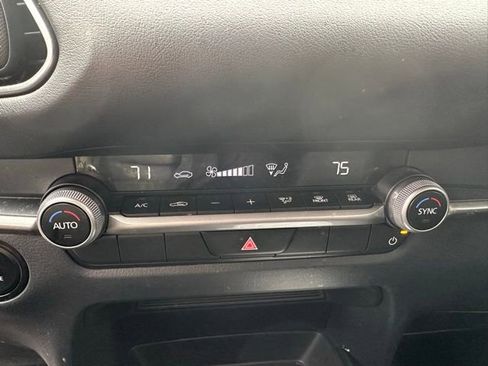 Used 2025 MAZDA CX-30 AWD 2.5 S w/ Select Sport Pkg image 13