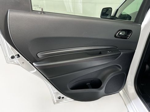 Used 2023 Dodge Durango GT image 27