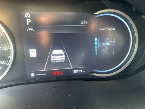 Used 2025 Genesis GV70 2.5T image 12