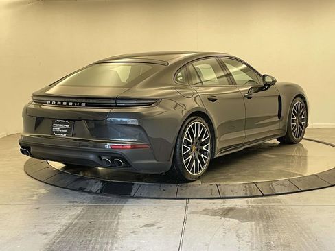Used 2024 Porsche Panamera 4 image 7
