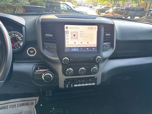 Used 2024 RAM 2500 Tradesman w/ Chrome Appearance Group AWD/4WD image 13