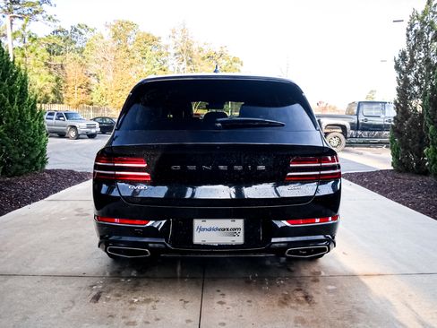 Used 2022 Genesis GV80 2.5T w/ Advanced Package 02 image 9