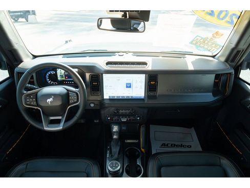 Used 2024 Ford Bronco Badlands AWD/4WD image 30
