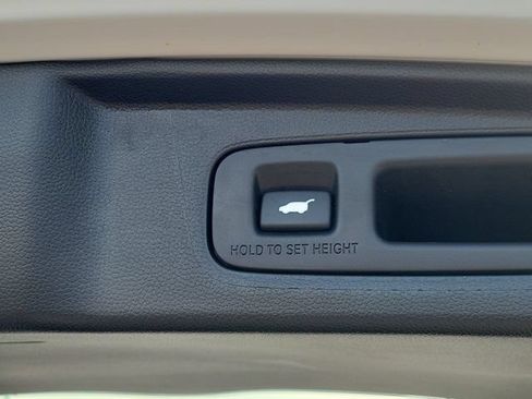 Used 2024 Honda CR-V EX-L image 13