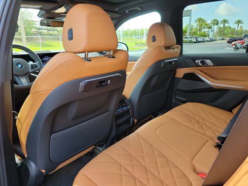 New 2026 BMW X5 sDrive40i w/ M Sport Package RWD image 9