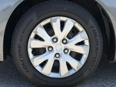 Used 2013 Honda Civic LX image 38