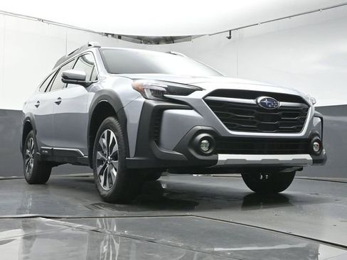 New 2025 Subaru Outback Touring w/ Popular Package #2 AWD/4WD image 36