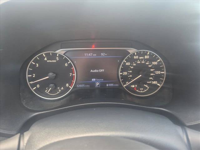 Used 2025 Nissan Altima 2.5 SV FWD image 11