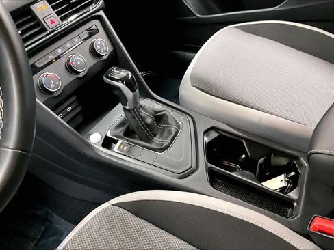 Used 2022 Volkswagen Taos S w/ IQ Drive S Package image 20