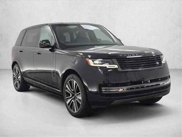 Certified 2025 Land Rover Range Rover Long Wheelbase SE AWD/4WD image 3