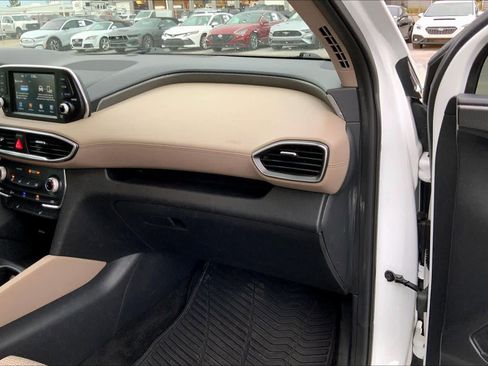 Used 2020 Hyundai Santa Fe SEL w/ Cargo Package image 17