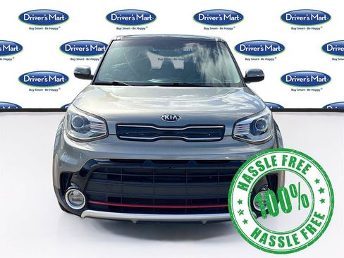 Used 2019 Kia Soul ! w/ Technology Package FWD image 2