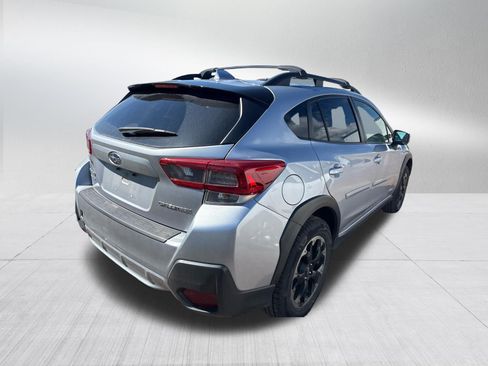 Used 2021 Subaru Crosstrek 2.0i Premium w/ Moonroof Package AWD/4WD image 12