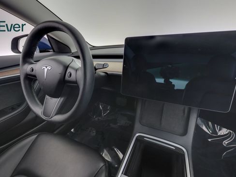 Used 2022 Tesla Model 3 RWD image 25