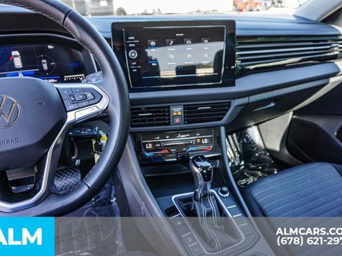 Used 2025 Volkswagen Jetta S FWD image 32