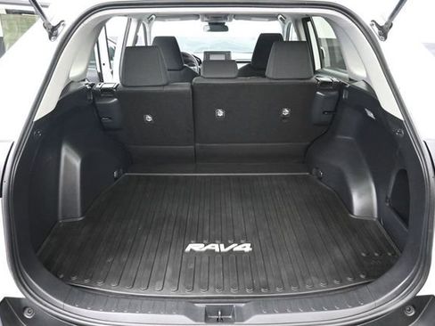 Used 2019 Toyota RAV4 LE w/ All Weather Liner Package AWD/4WD image 24