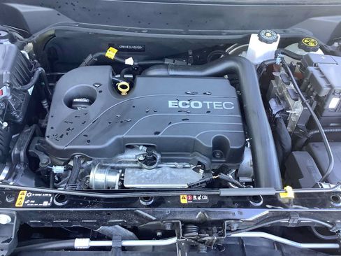 Used 2020 Chevrolet Equinox LT w/ Midnight Edition AWD/4WD image 8