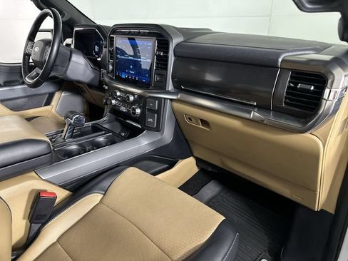 Used 2022 Ford F150 Lariat w/ Max Trailer Tow Package AWD/4WD image 30