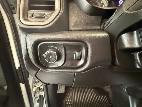 Used 2022 RAM 4500 Tradesman RWD image 24